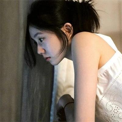 落难男神